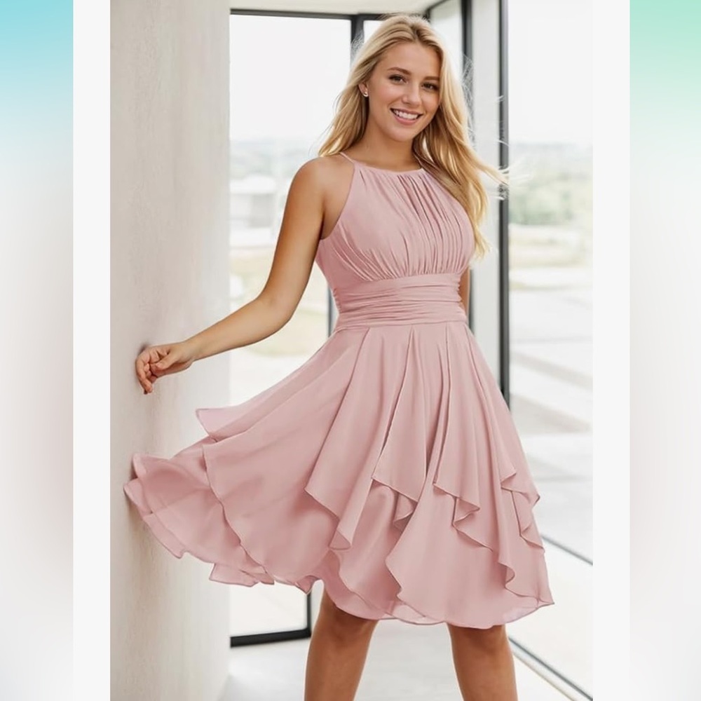 Light PINK🩷 NWT High-Low Halter Homecoming Dress With Pockets!! And Corset Back